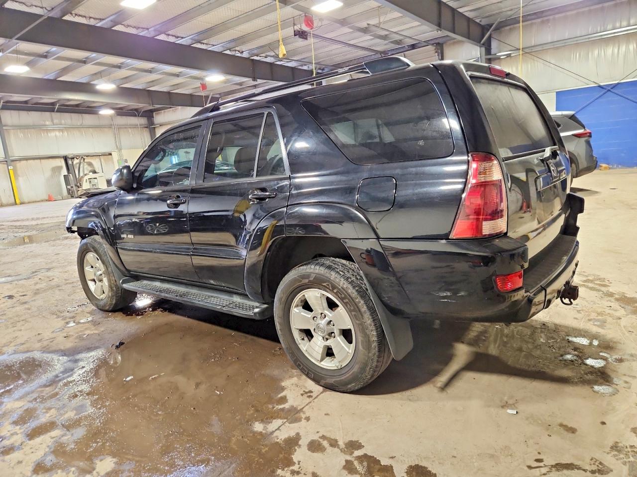 2005 TOYOTA 4RUNNER SR5 photo 2