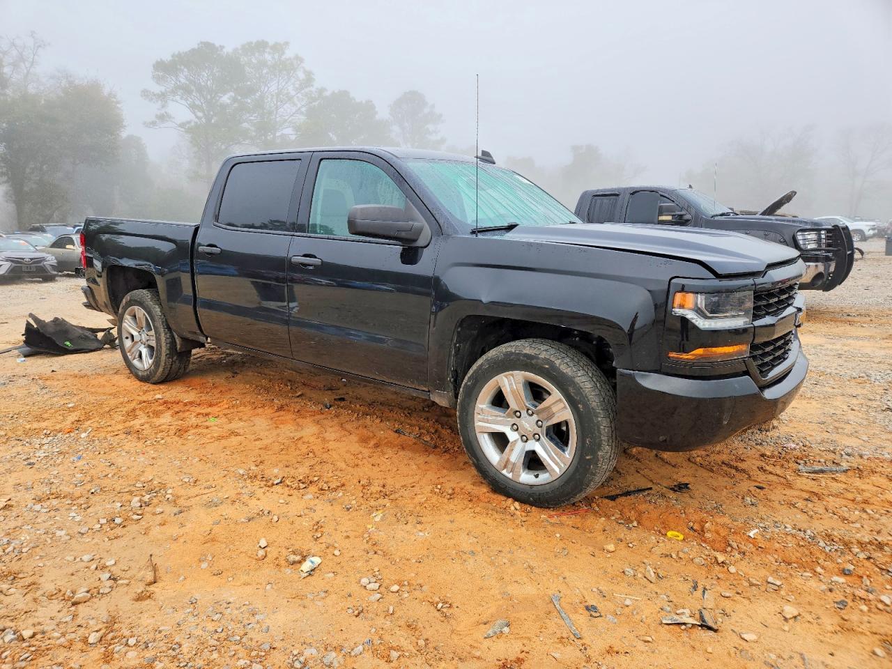 2018 CHEVROLET SILVERADO K1500 CUSTOM photo 10