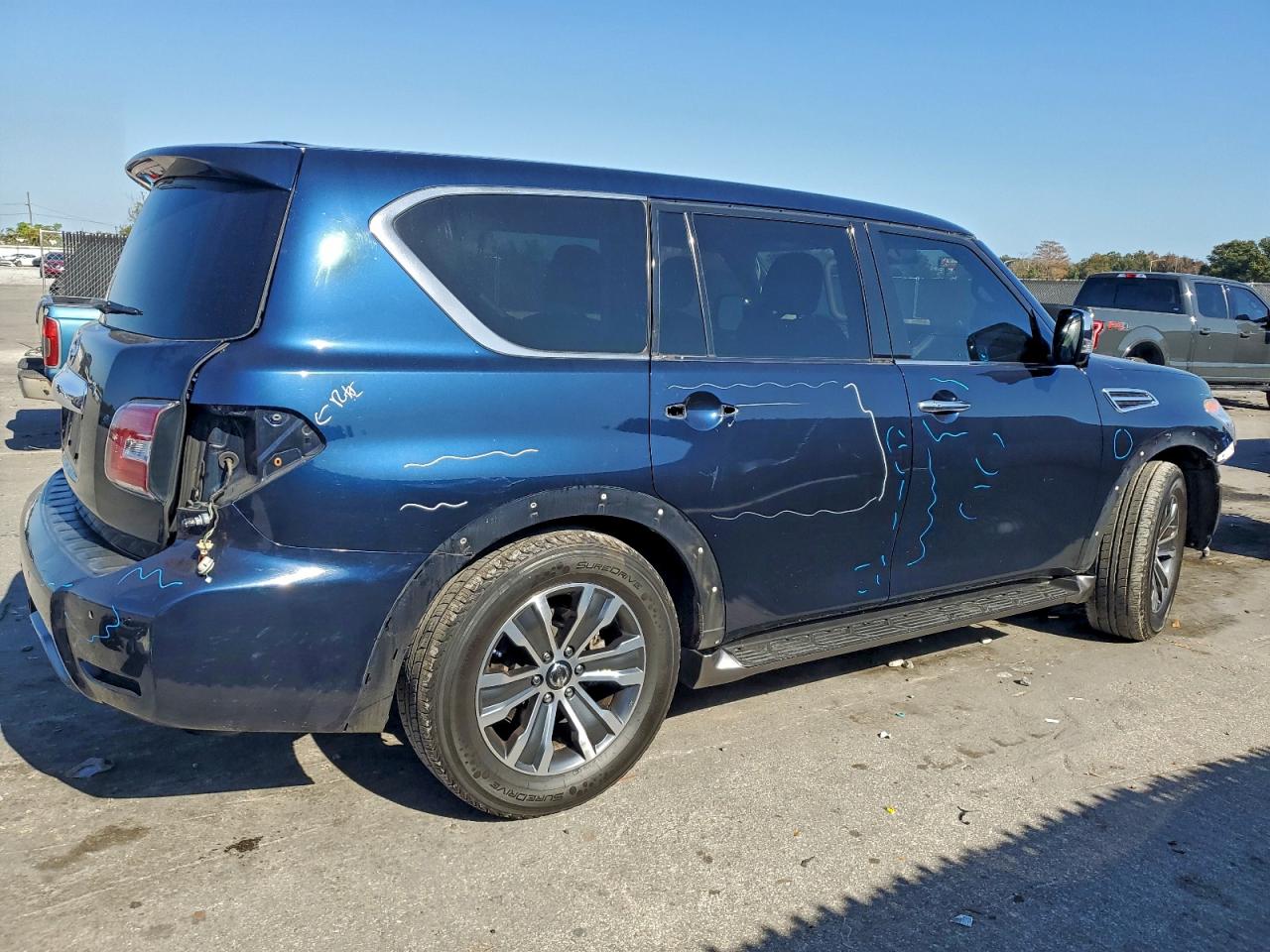 2020 NISSAN ARMADA SV photo 3