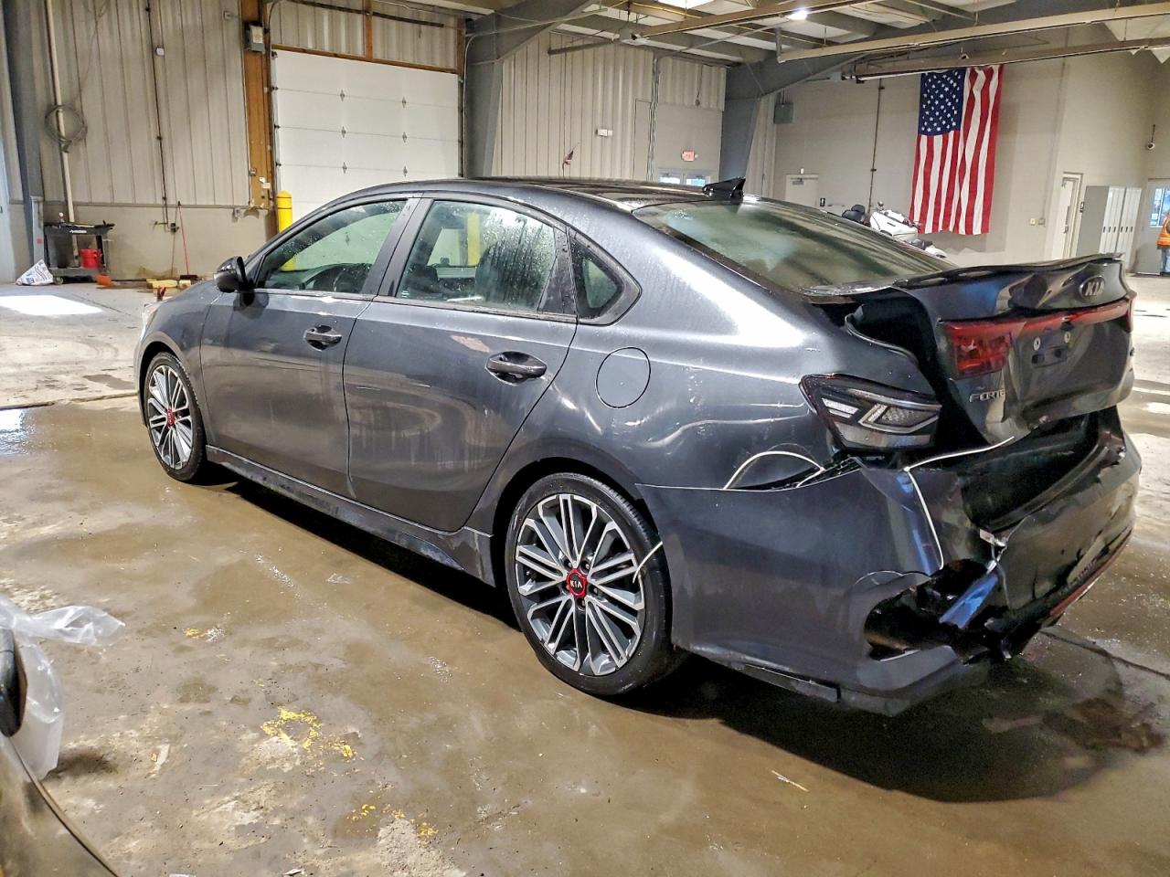 2021 KIA FORTE GT photo 2