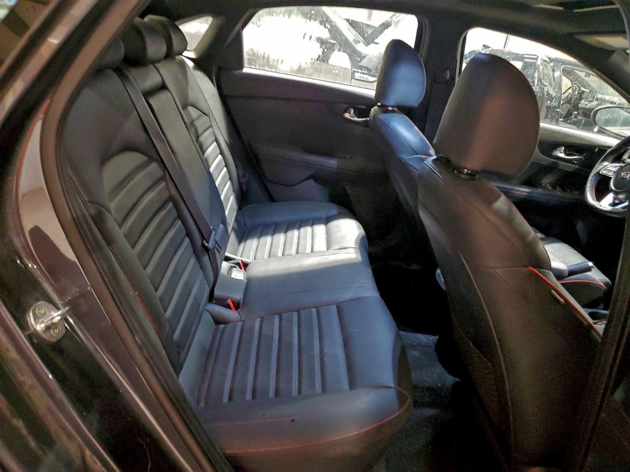 2021 KIA FORTE GT photo 10