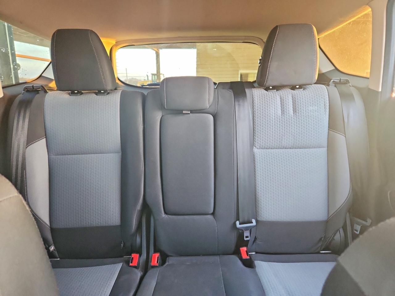 2017 FORD ESCAPE SE photo 10