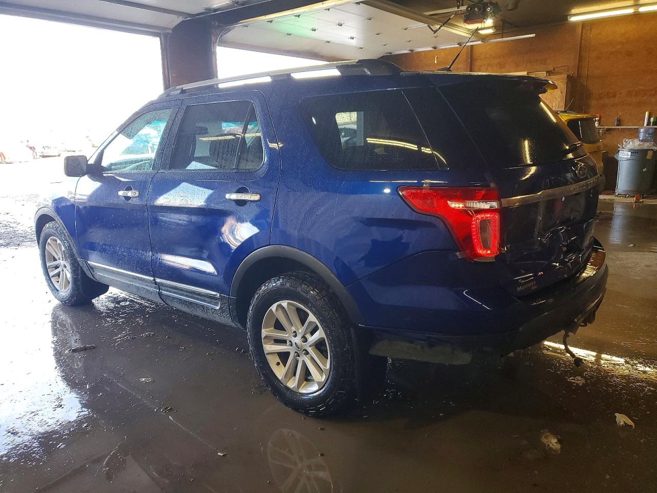 2014 FORD EXPLORER XLT photo 2
