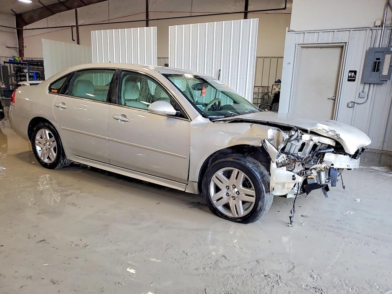 2012 CHEVROLET IMPALA LT photo 4