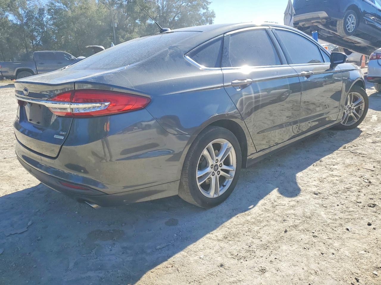 2018 FORD FUSION SE photo 3