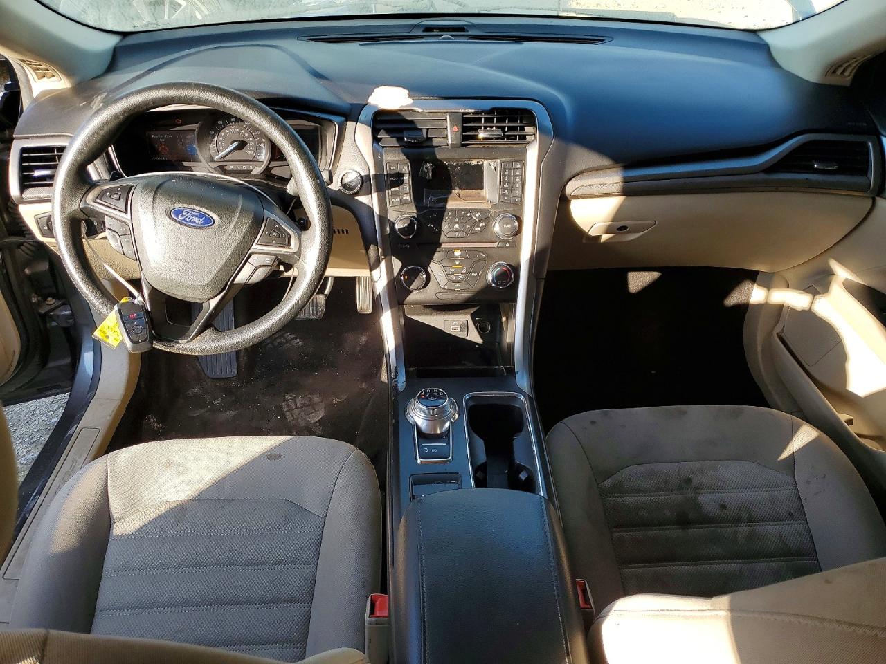 2018 FORD FUSION SE photo 8
