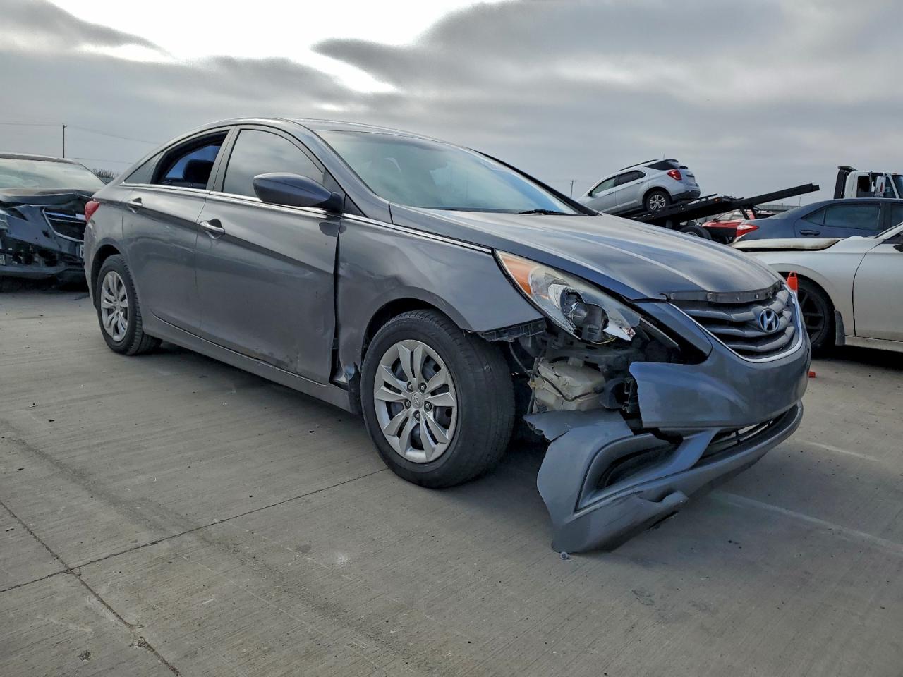 2012 HYUNDAI SONATA GLS photo 4