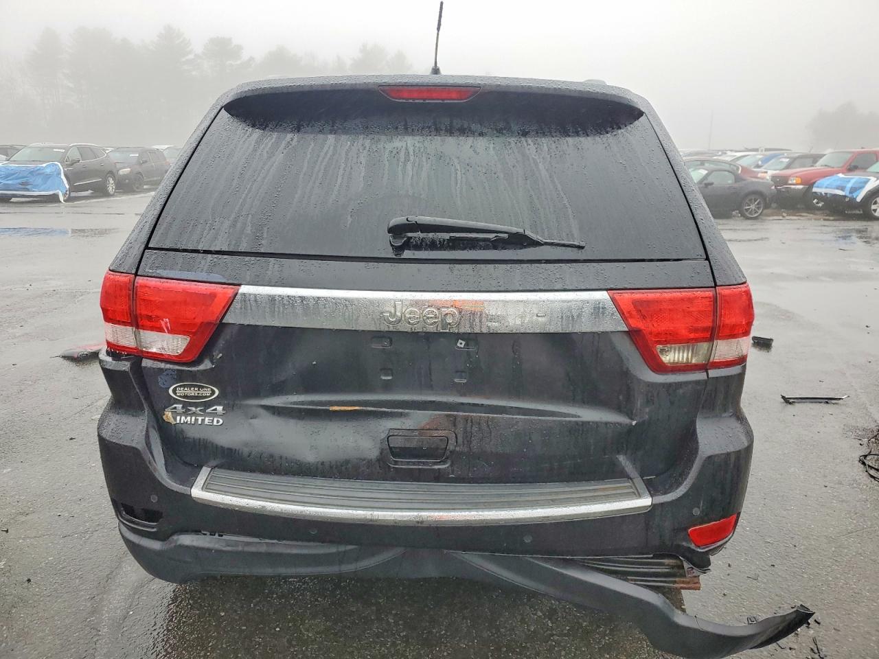 2012 JEEP GRAND CHEROKEE LIMITED photo 6
