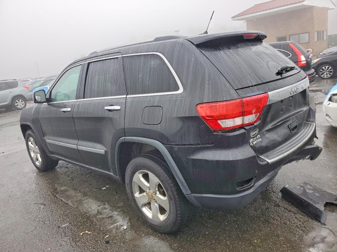 2012 JEEP GRAND CHEROKEE LIMITED photo 2