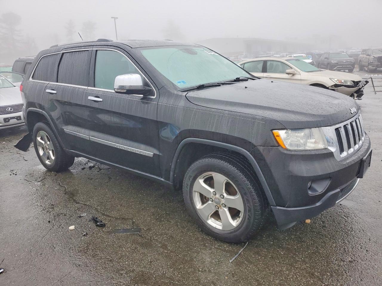 2012 JEEP GRAND CHEROKEE LIMITED photo 4