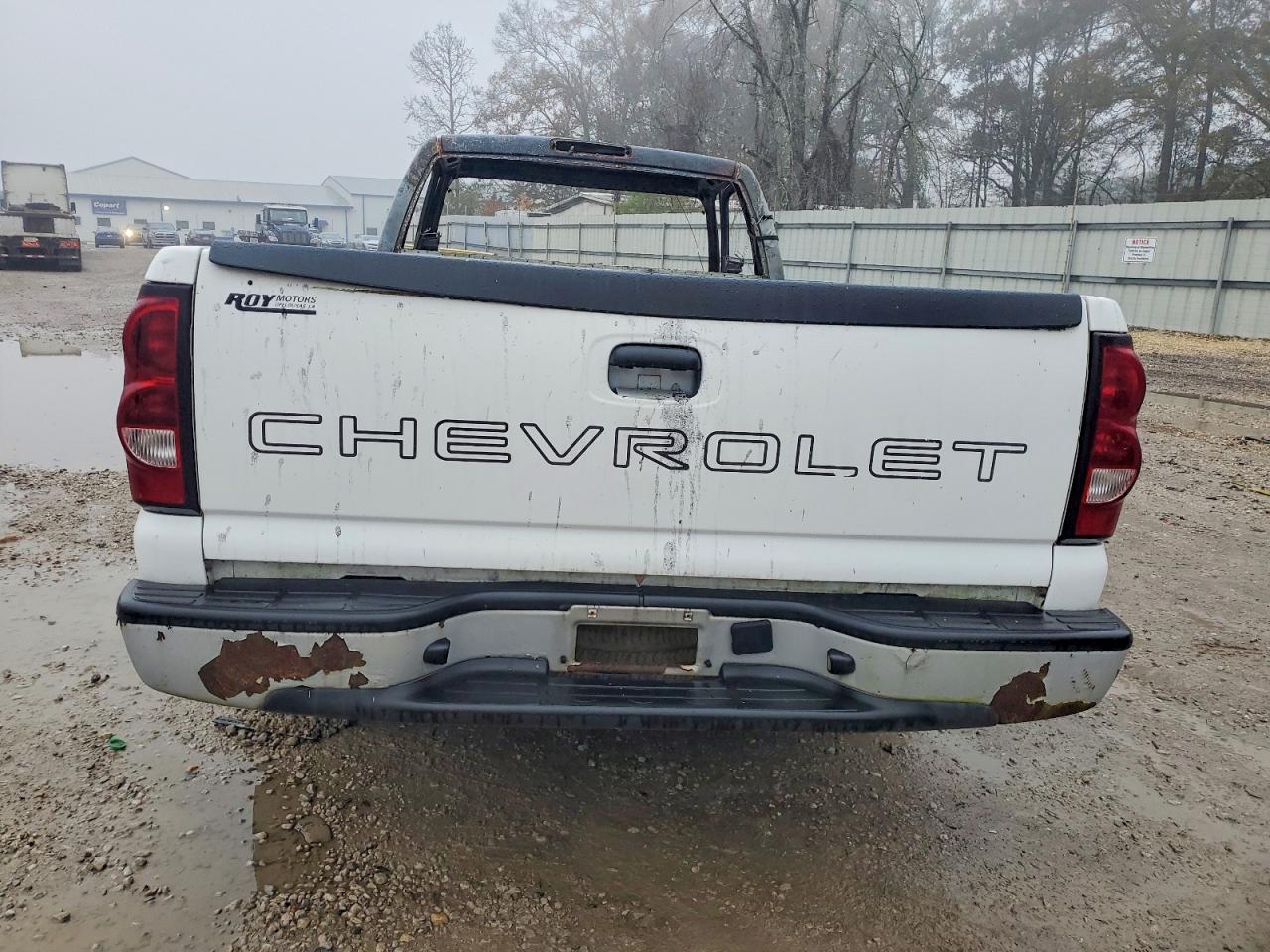 2004 CHEVROLET SILVERADO C1500 photo 6