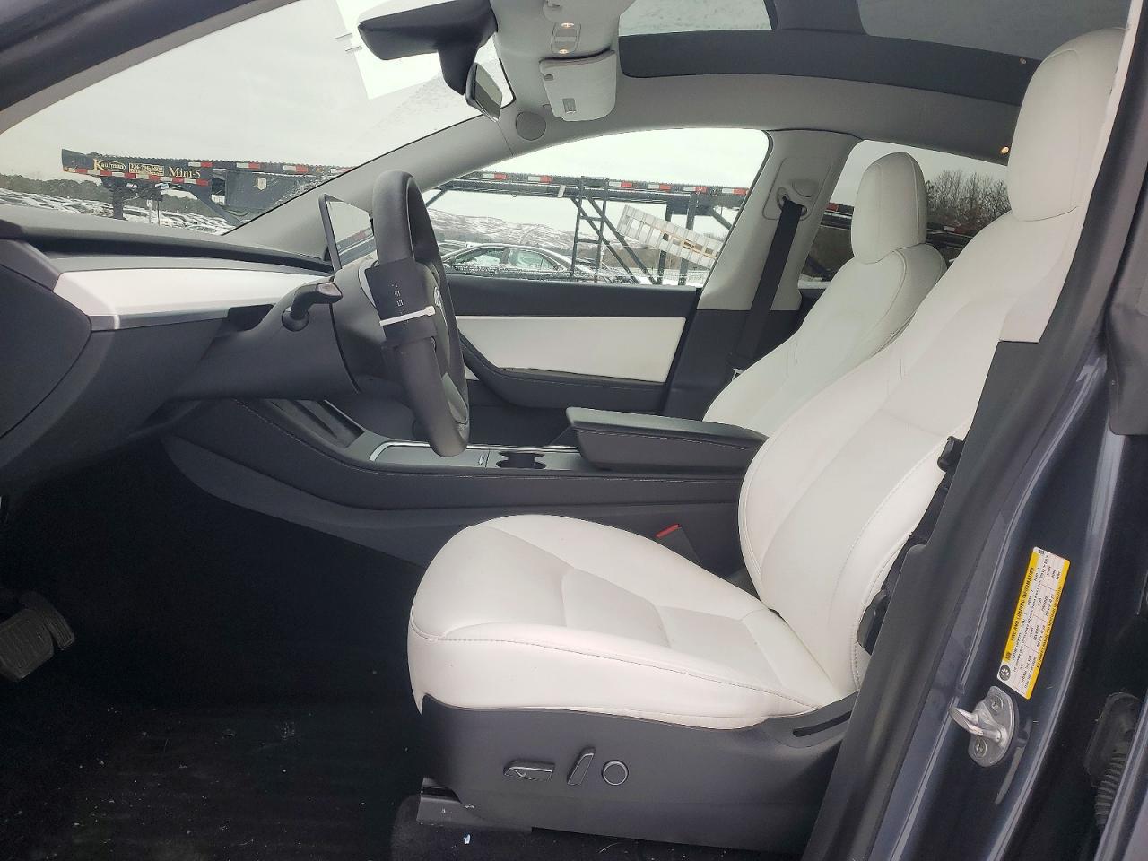 2021 TESLA MODEL Y photo 13