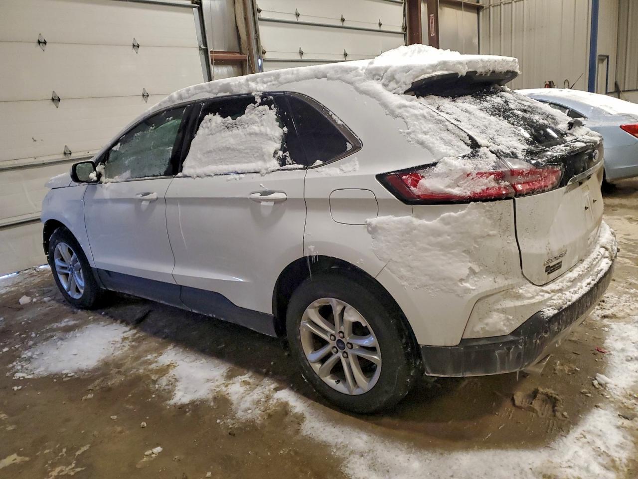 2019 FORD EDGE SEL photo 2