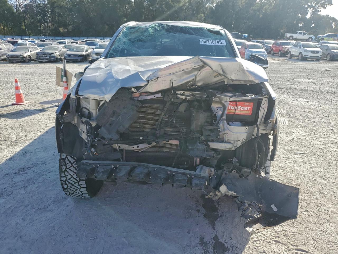 2017 TOYOTA TACOMA DOUBLE CAB photo 5