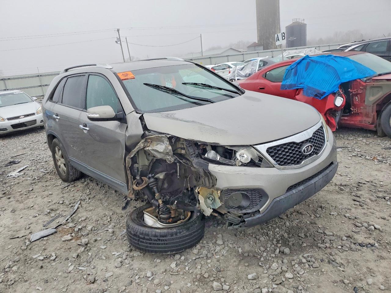 2011 KIA SORENTO BASE photo 10