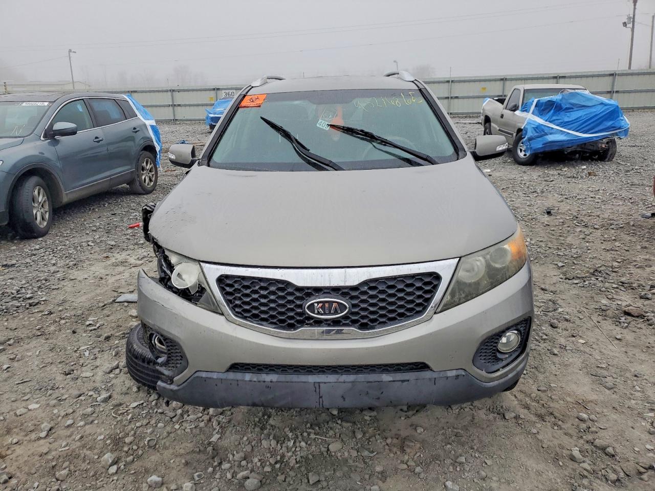 2011 KIA SORENTO BASE photo 13