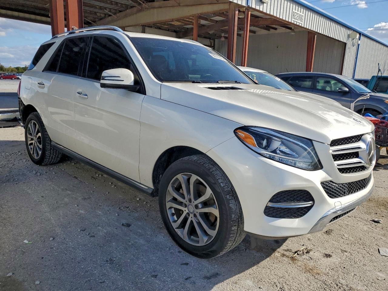 2016 MERCEDES-BENZ GLE 350 4MATIC photo 10