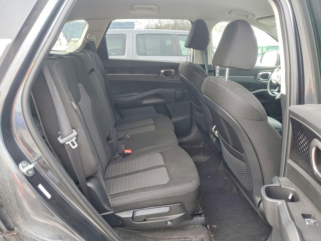 2024 KIA SORENTO LX photo 11