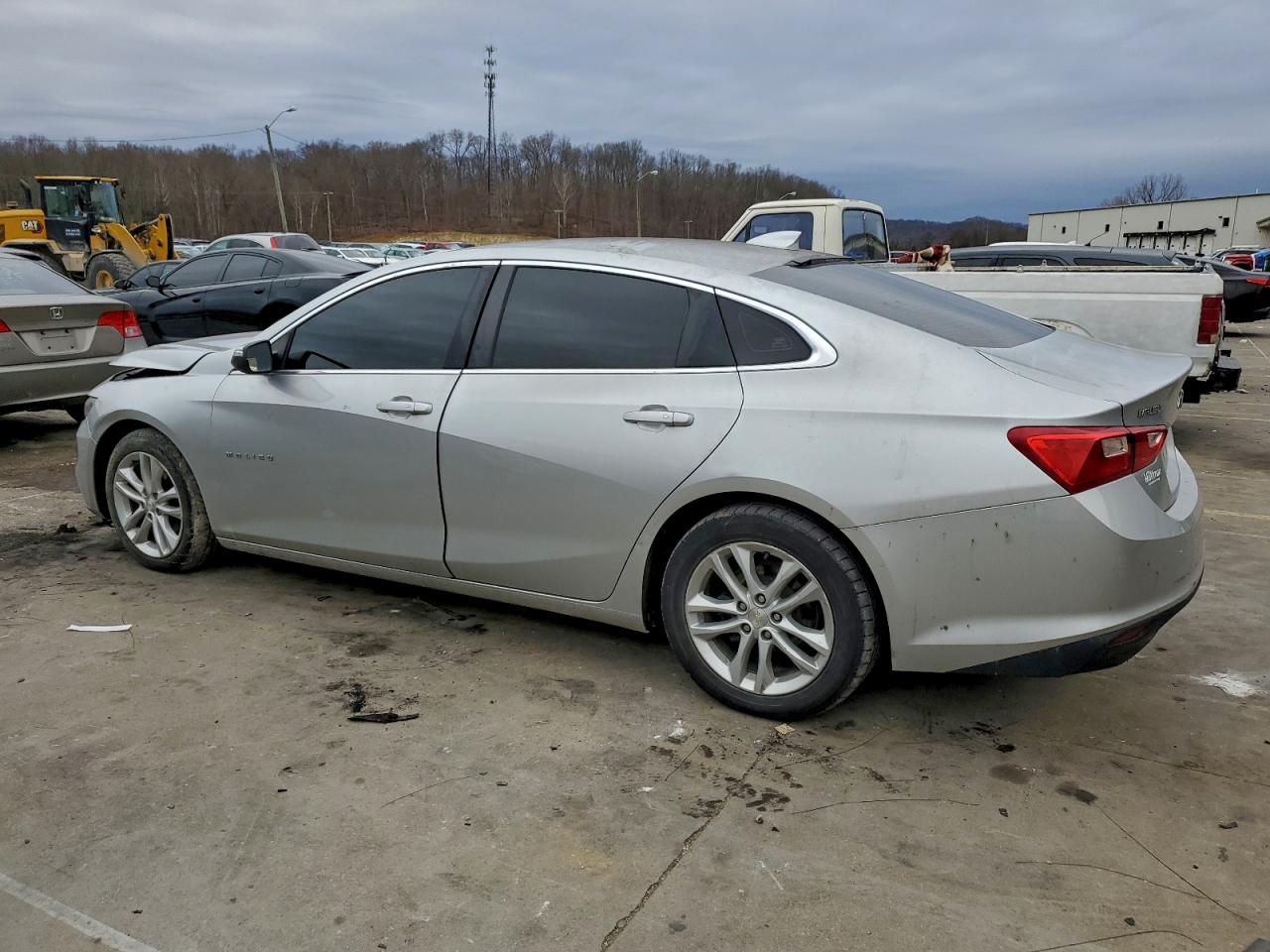 2017 CHEVROLET MALIBU LT photo 3