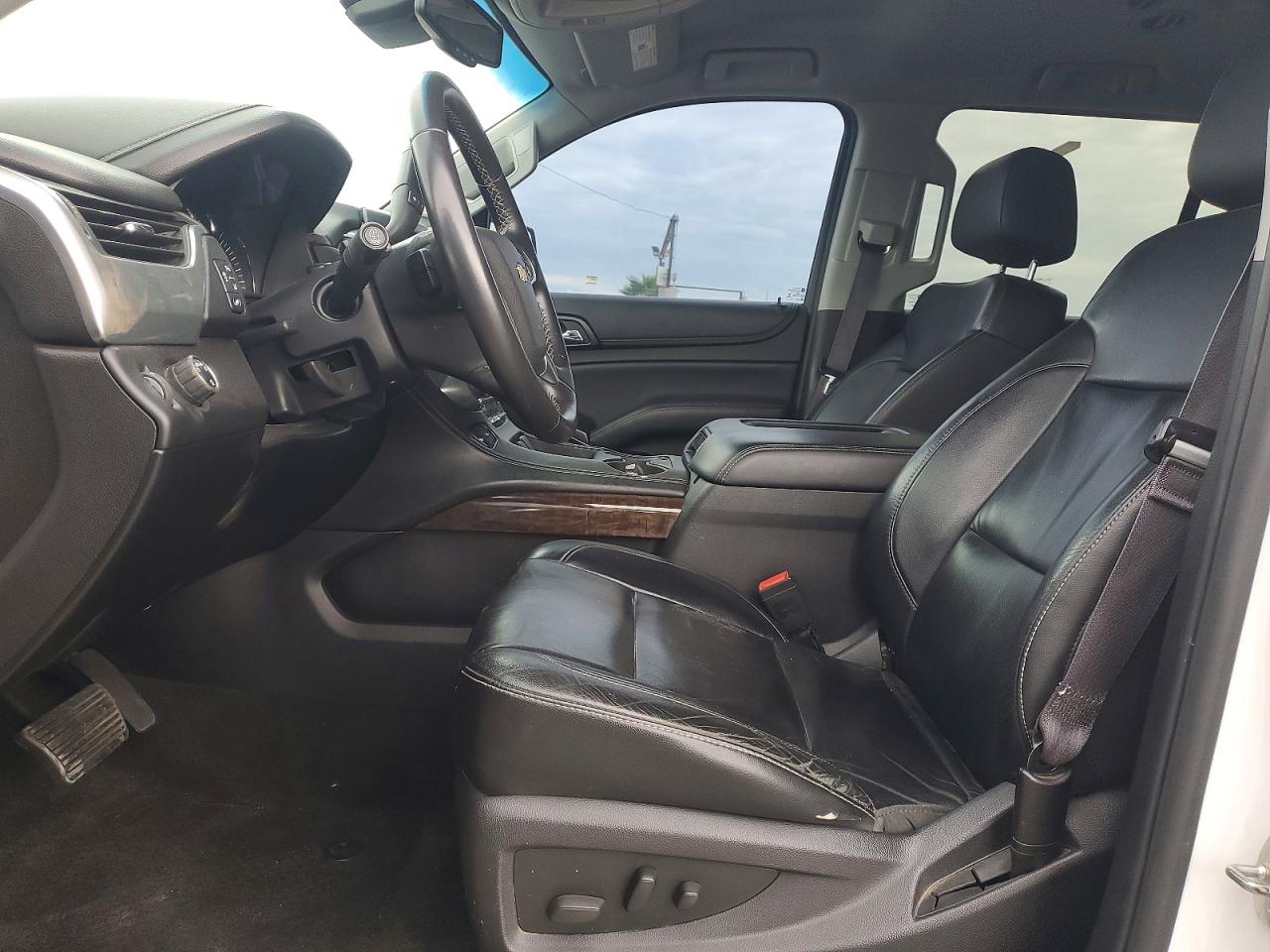 2015 CHEVROLET TAHOE C1500 LT photo 13