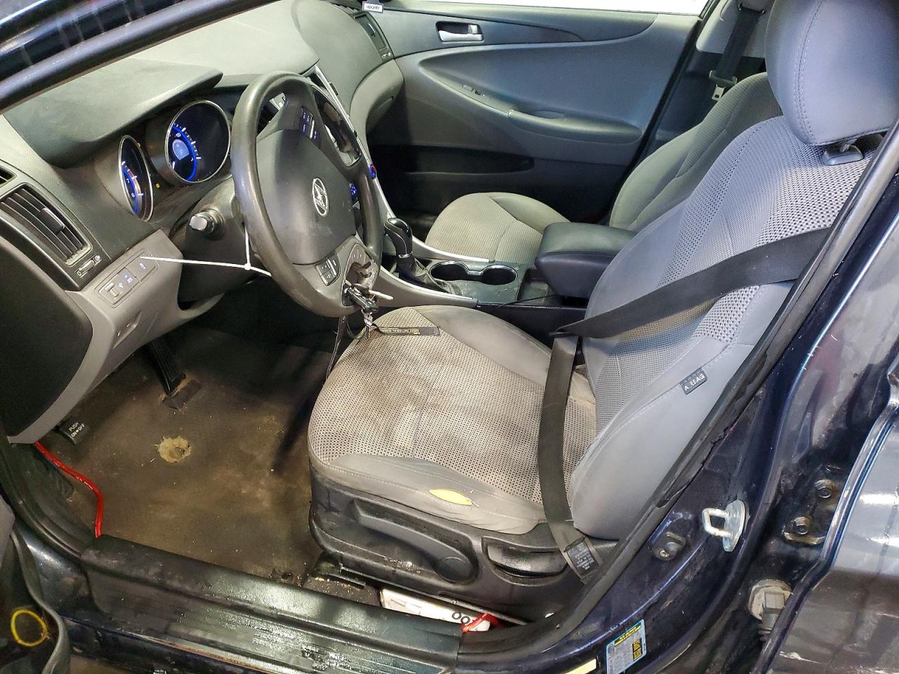 2011 HYUNDAI SONATA GLS photo 7