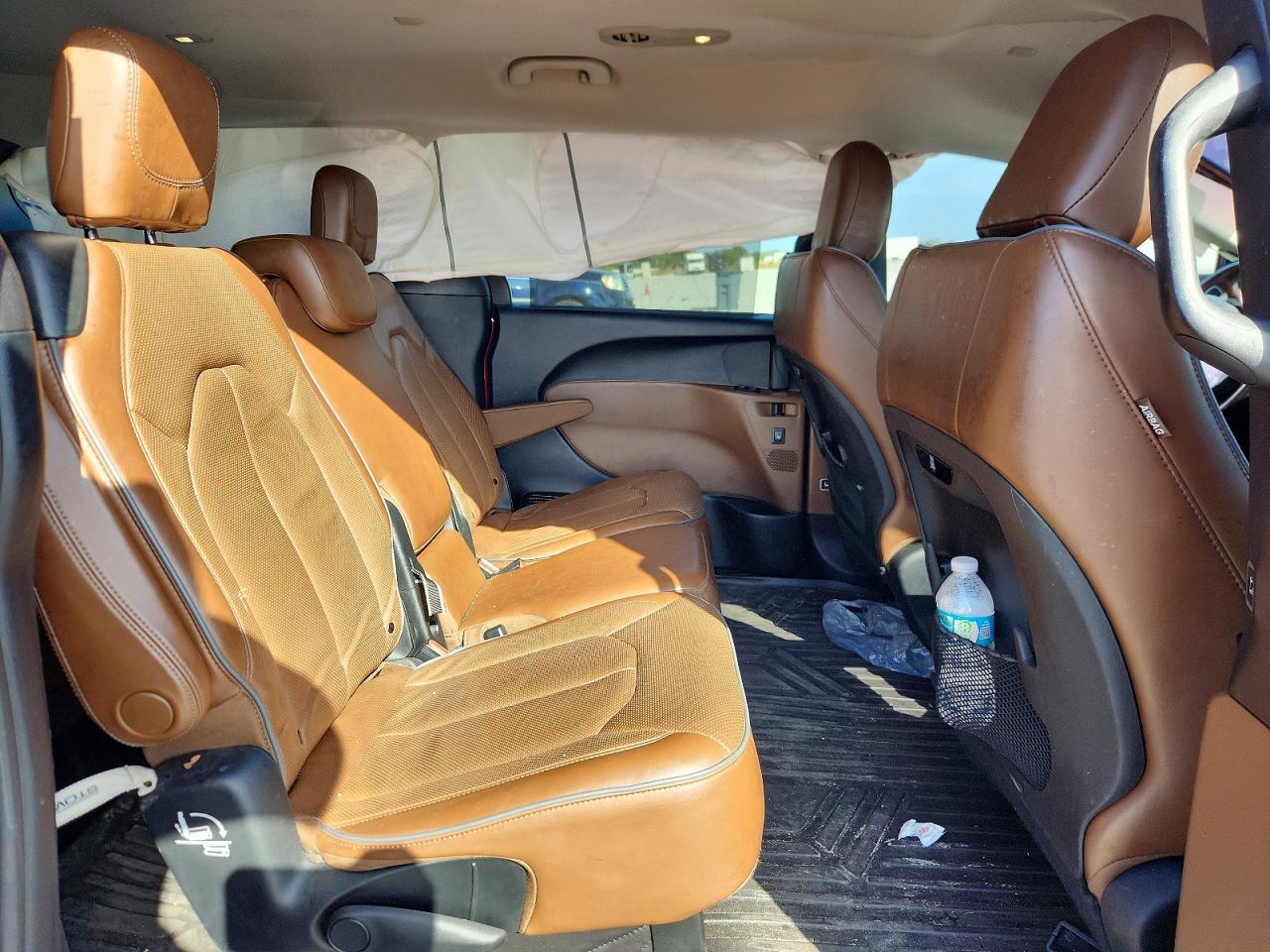 2019 CHRYSLER PACIFICA LIMITED photo 11