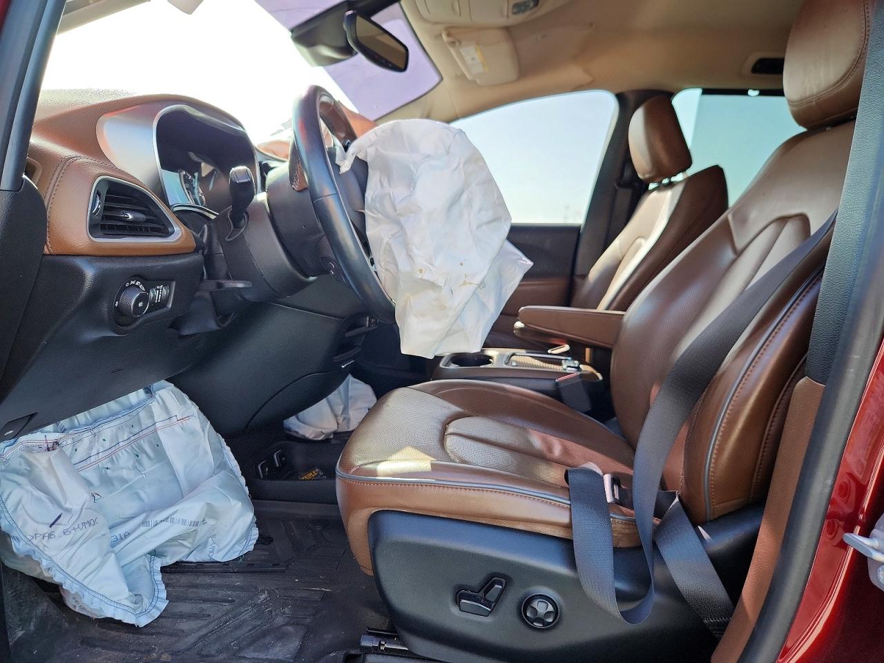 2019 CHRYSLER PACIFICA LIMITED photo 7