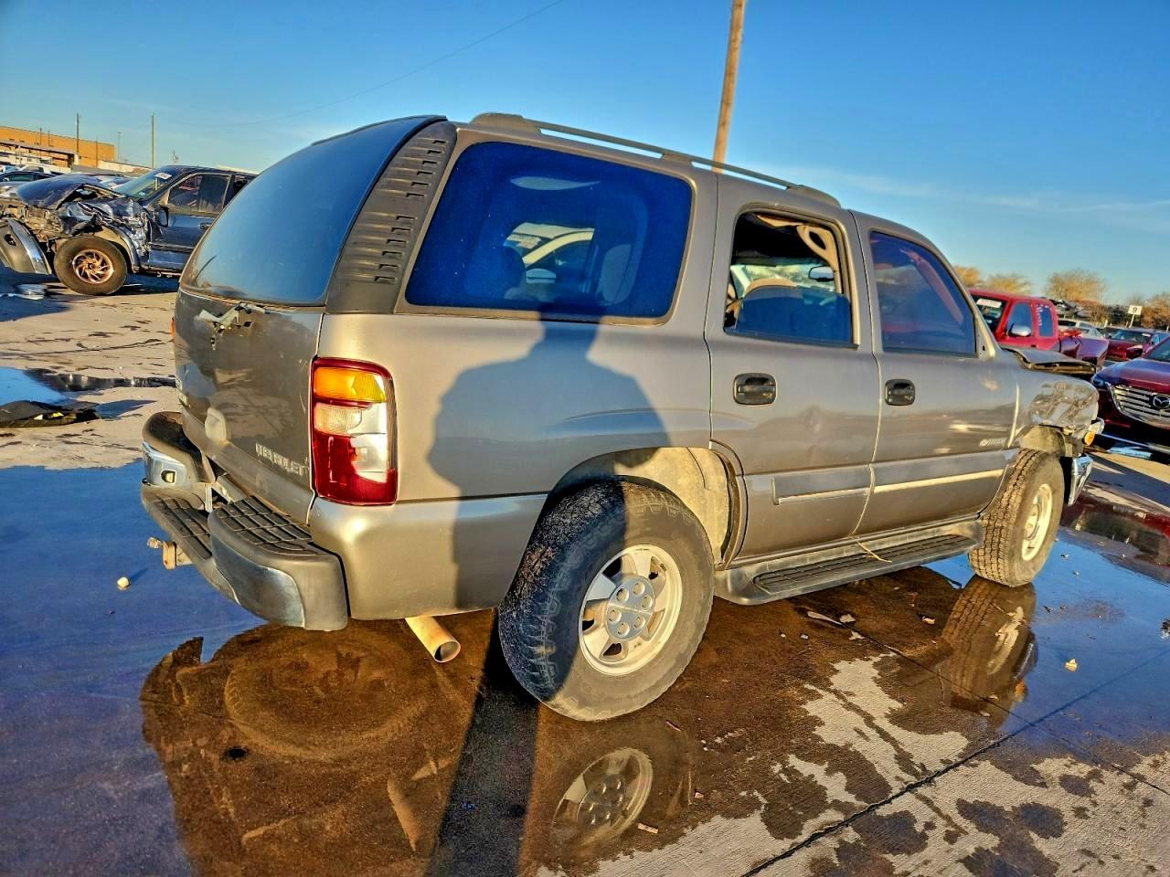 2003 CHEVROLET TAHOE C1500 photo 3