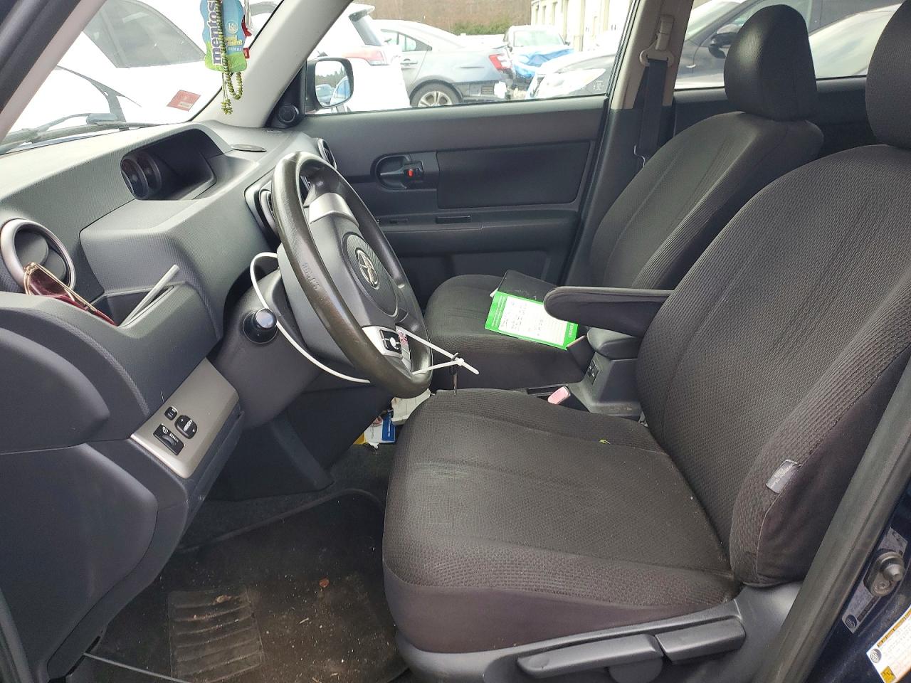 2008 TOYOTA SCION XB photo 7