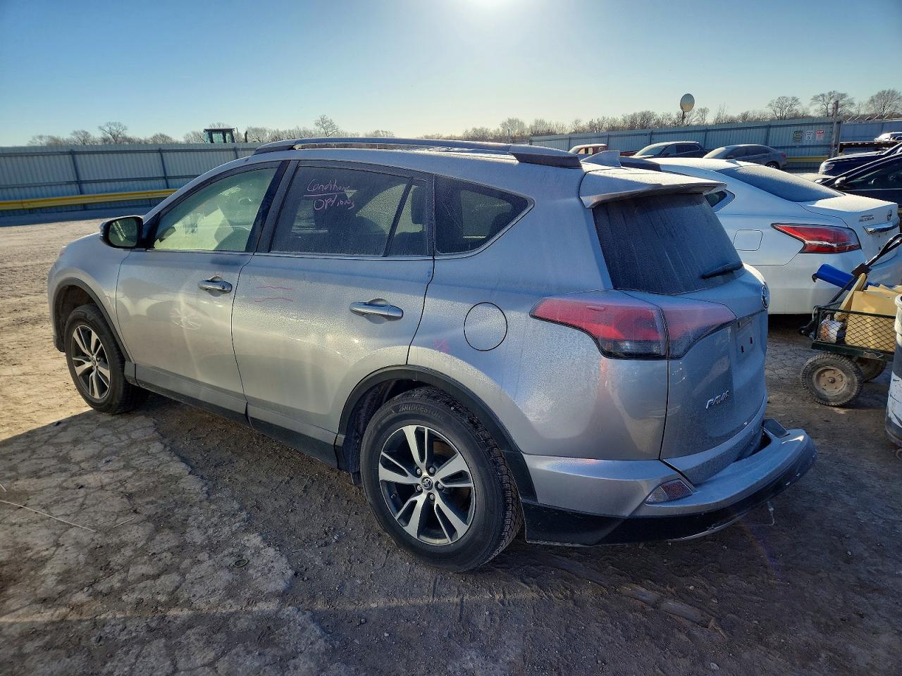 2018 TOYOTA RAV4 ADVENTURE photo 3