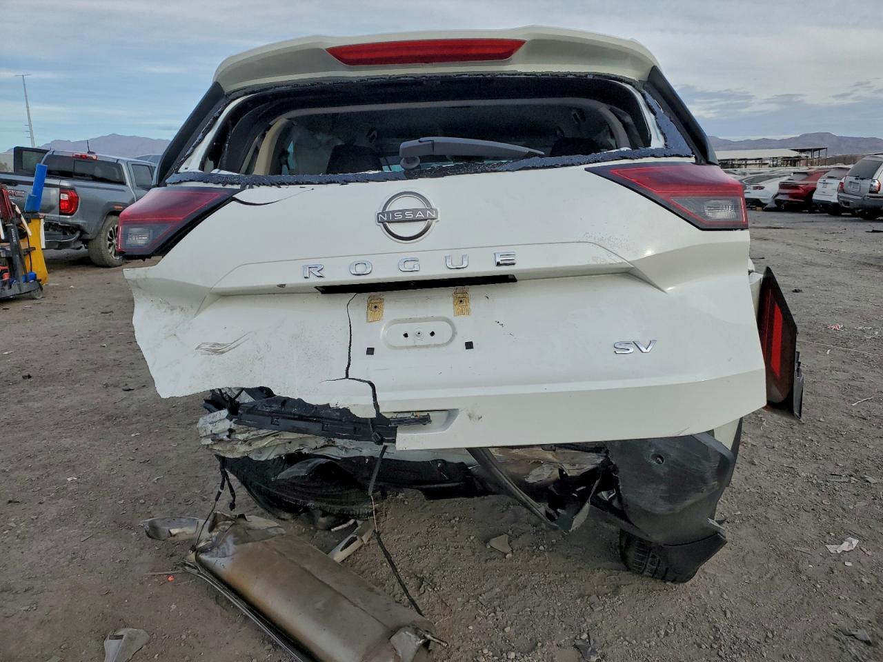 2023 NISSAN ROGUE SV photo 6