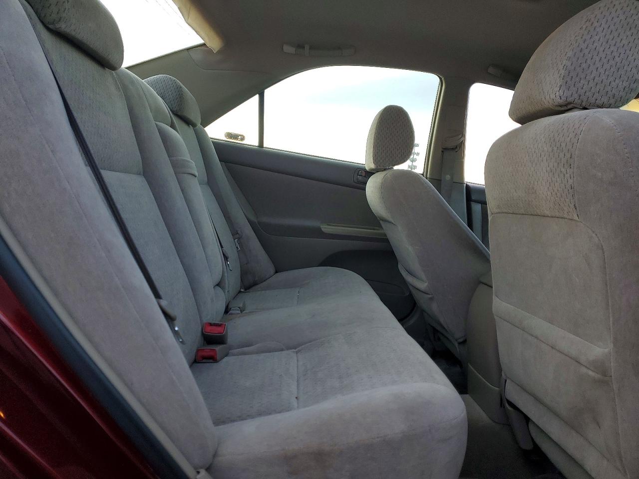 2003 TOYOTA CAMRY LE photo 10