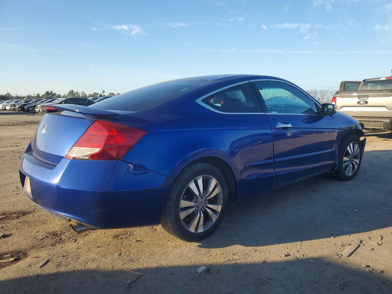 2011 HONDA ACCORD EX photo 3