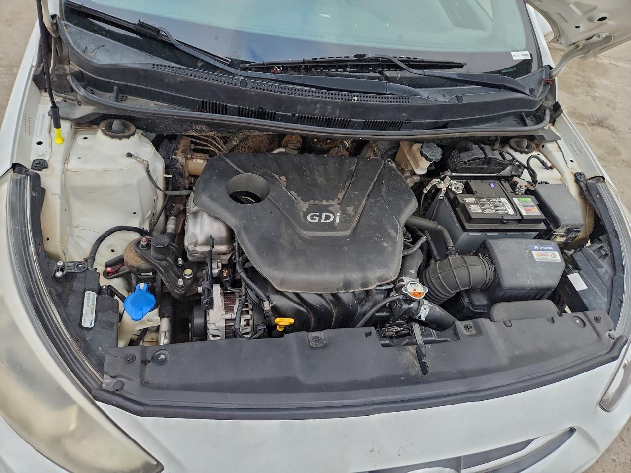 2017 HYUNDAI ACCENT SE photo 11