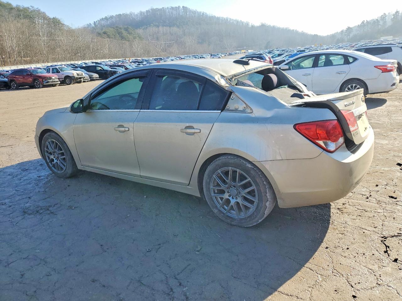 2015 CHEVROLET CRUZE ECO photo 2