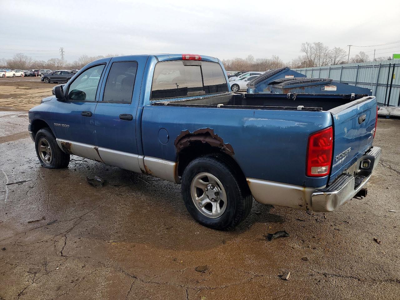 2004 DODGE RAM 1500 ST photo 3