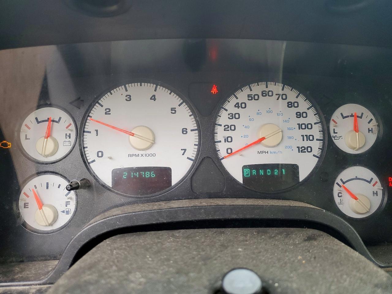 2004 DODGE RAM 1500 ST photo 17