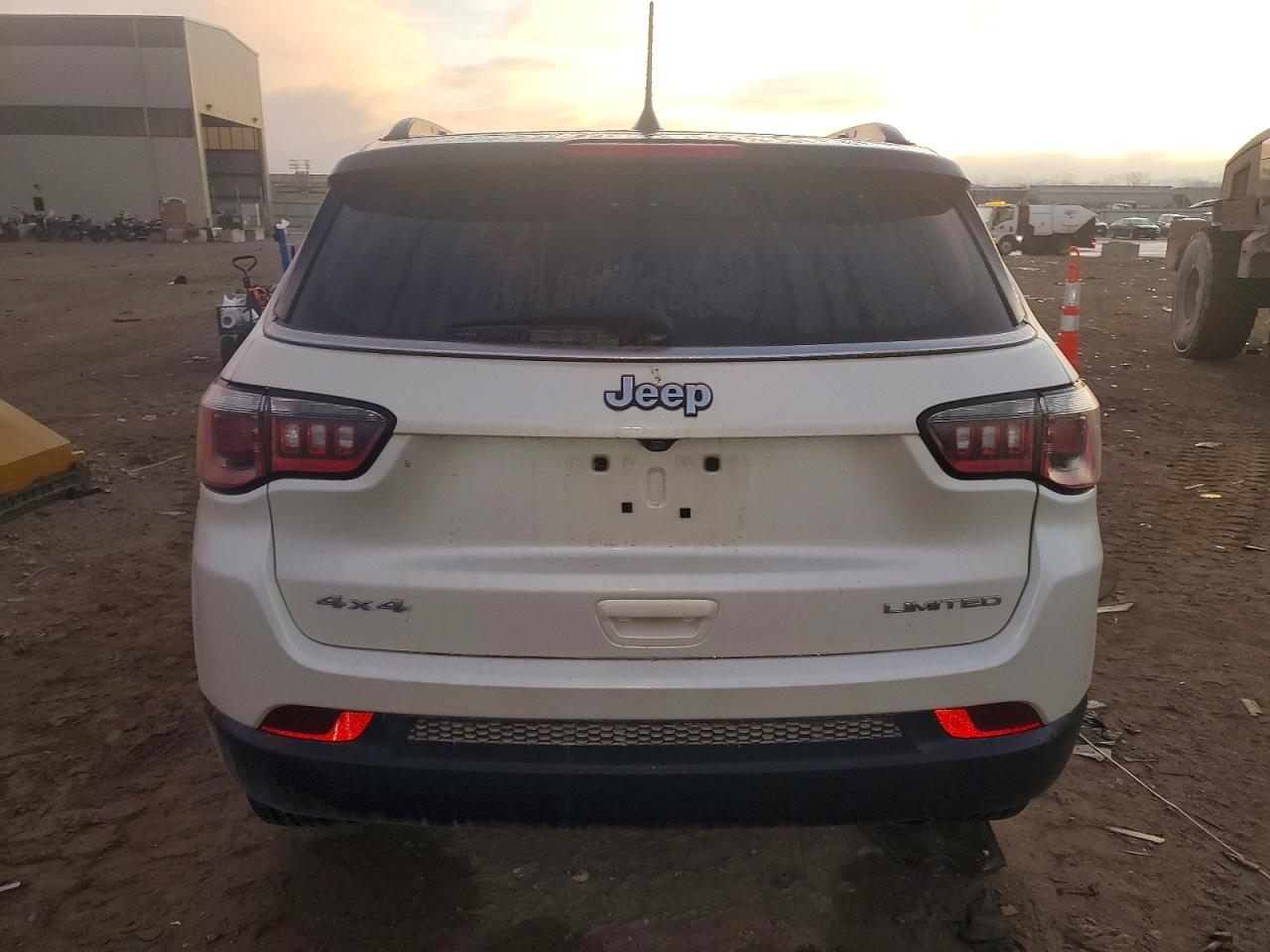 2017 JEEP COMPASS LIMITED photo 6