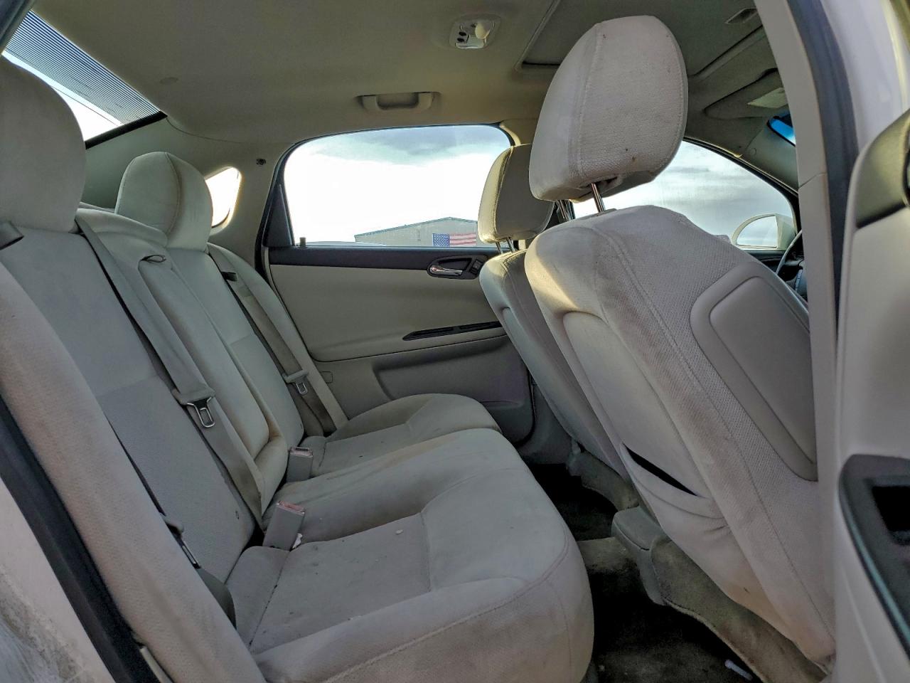 2012 CHEVROLET IMPALA LT photo 10