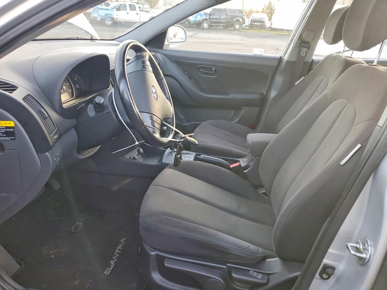 2009 HYUNDAI ELANTRA GLS photo 19