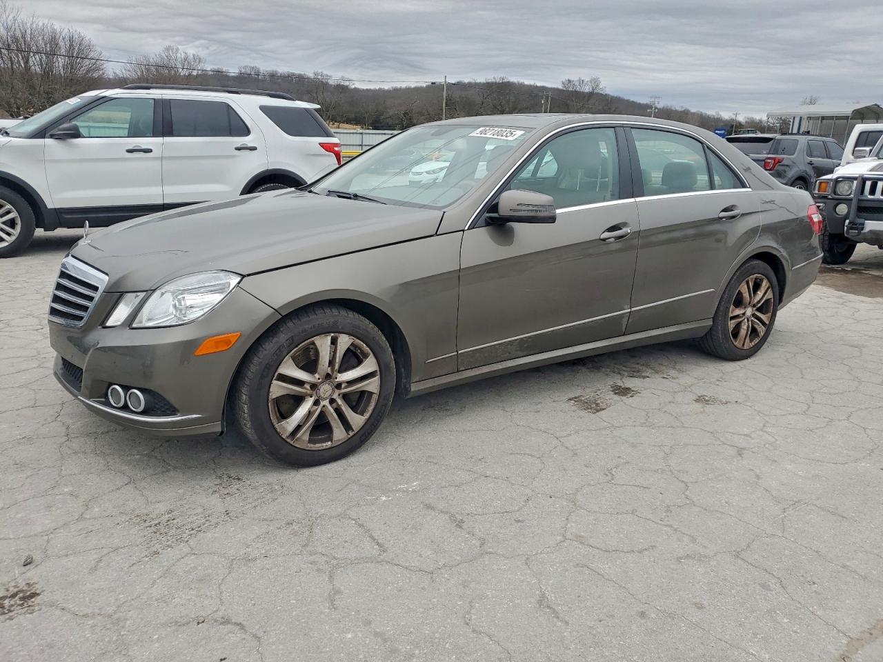 2010 MERCEDES-BENZ E