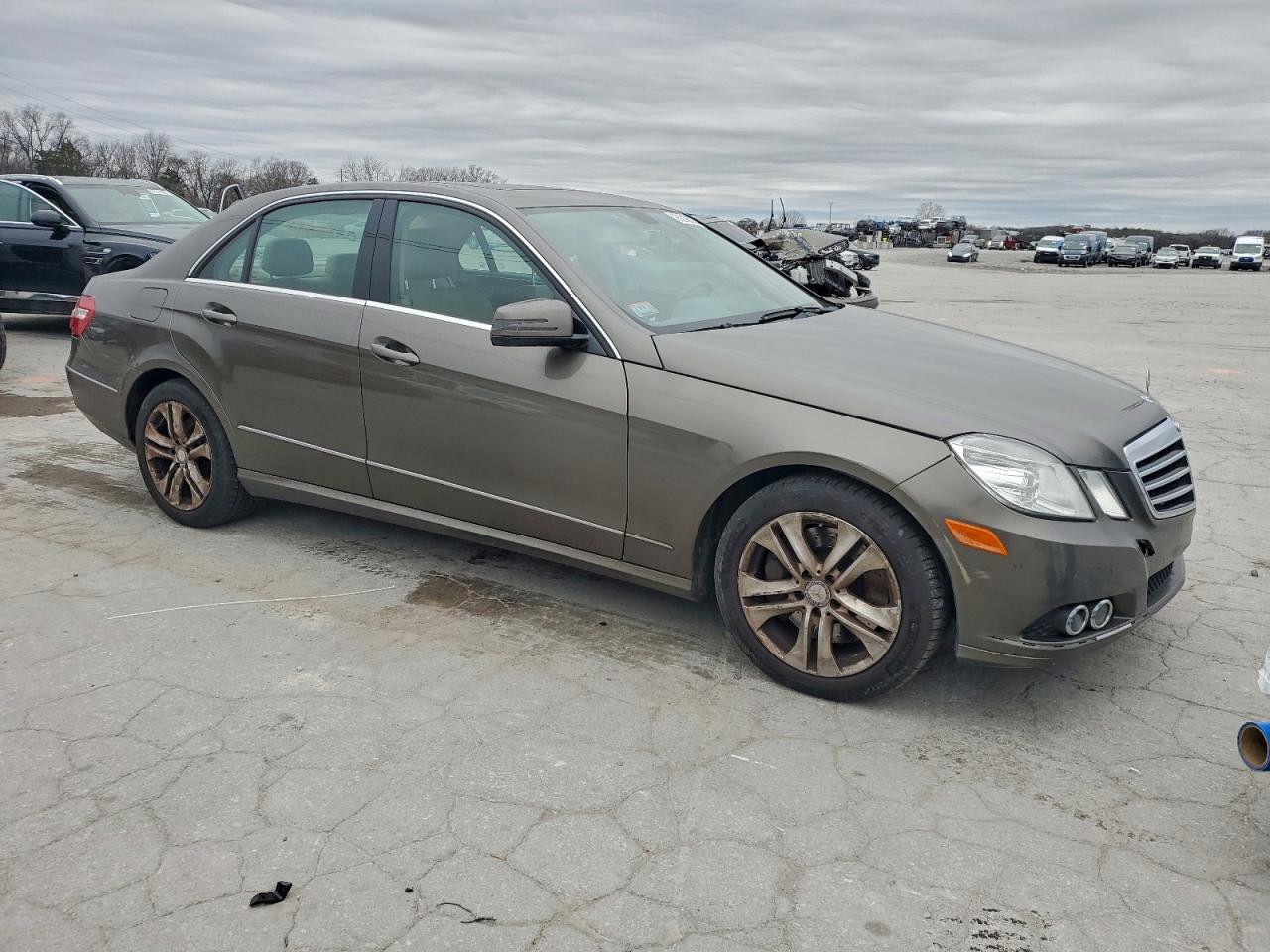 2010 MERCEDES-BENZ E 550 4MATIC photo 7