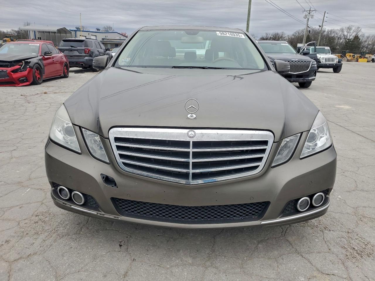 2010 MERCEDES-BENZ E 550 4MATIC photo 9