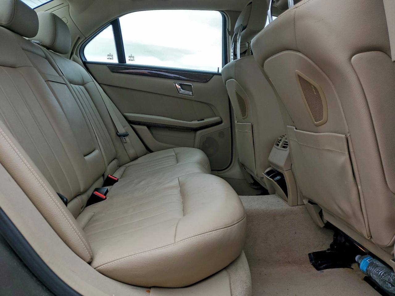 2010 MERCEDES-BENZ E 550 4MATIC photo 19