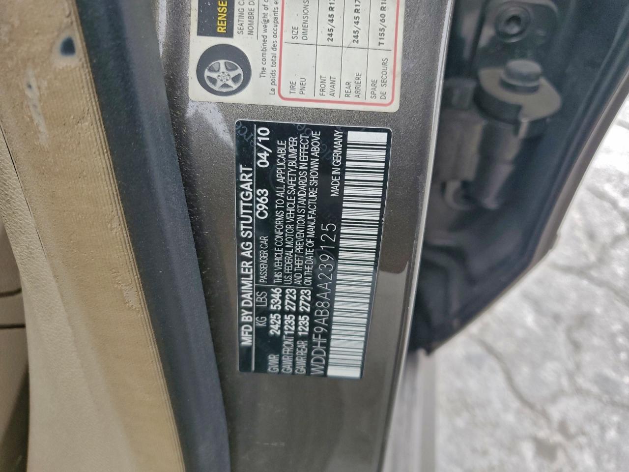 2010 MERCEDES-BENZ E 550 4MATIC photo 23