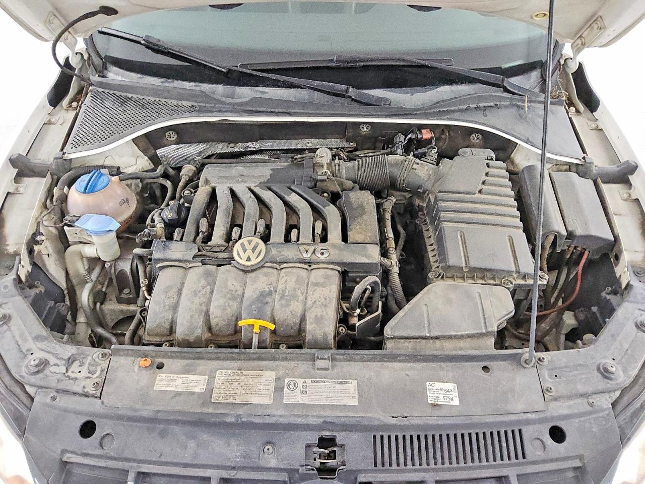 2012 VOLKSWAGEN PASSAT SEL photo 11