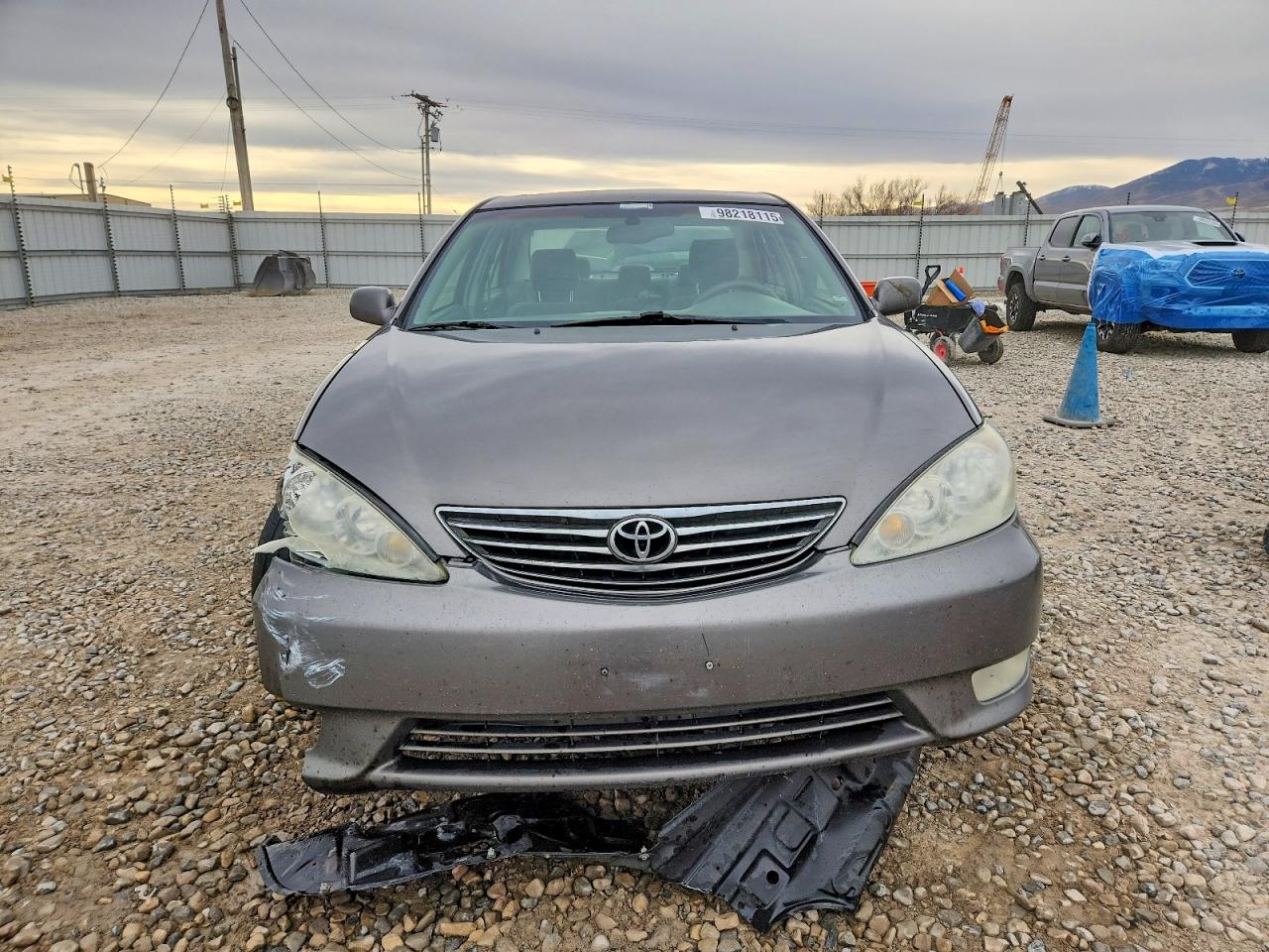 2005 TOYOTA CAMRY LE photo 5