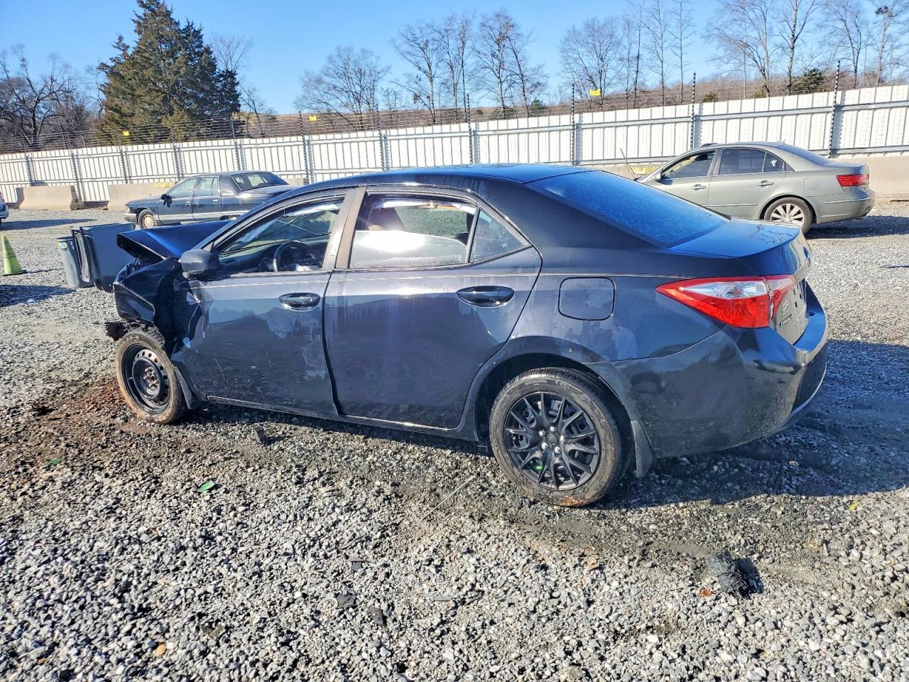 2016 TOYOTA COROLLA L photo 2