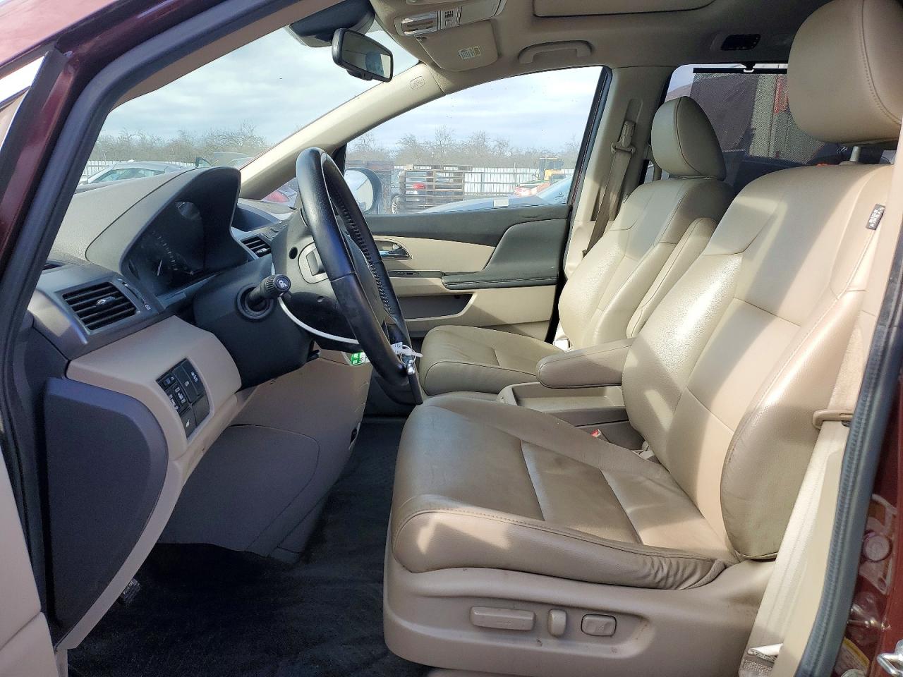 2014 HONDA ODYSSEY EXL photo 7