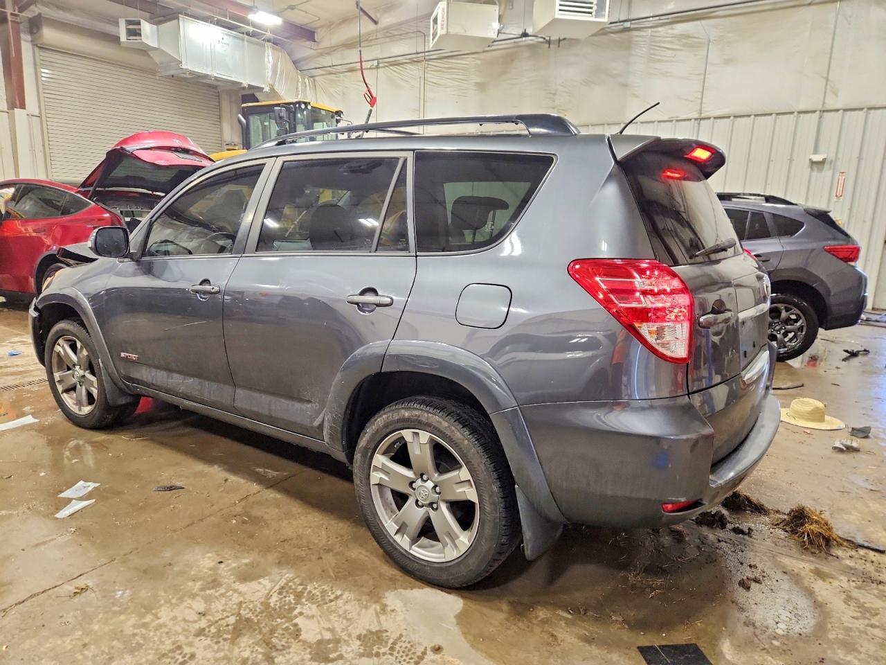 2011 TOYOTA RAV4 SPORT photo 2